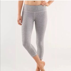 Lululemon Ghost Herringbone Wunder Under Crop